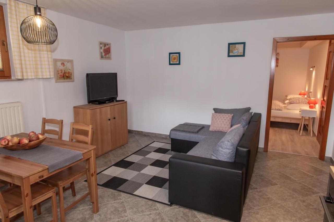 Apartments Rozic 보히니 외부 사진